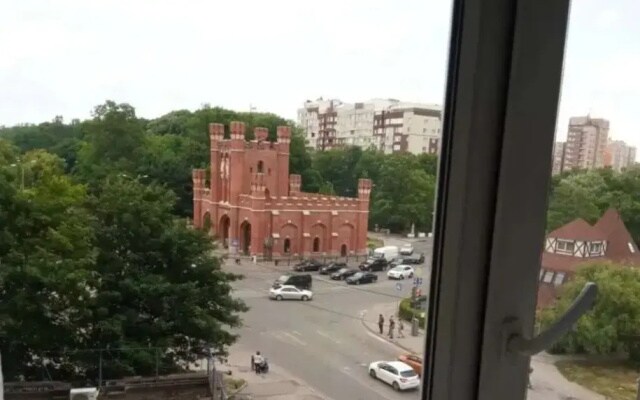 Квартира с Видом на Королевские Ворота