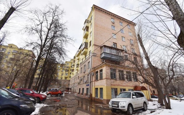 Квартира Фортунатовская улица 33/44