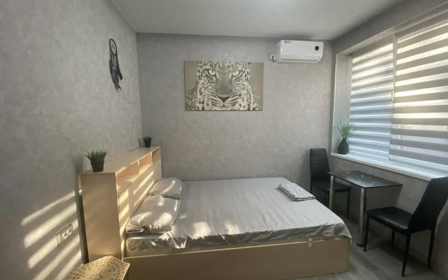 Квартира на Верхненольной 21
