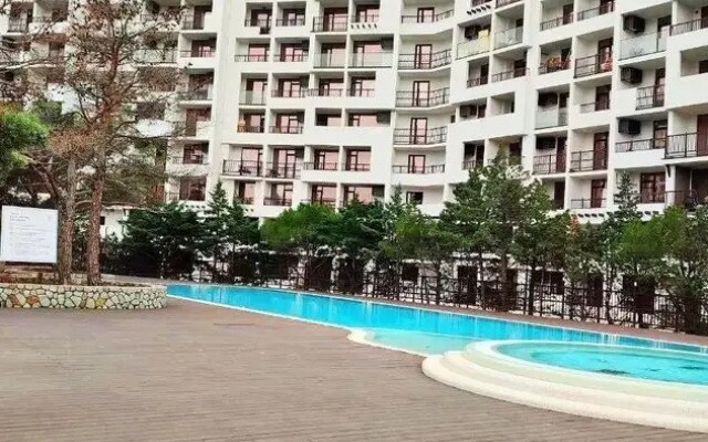 Квартира Новая студия в курортном комплексе Лучистое