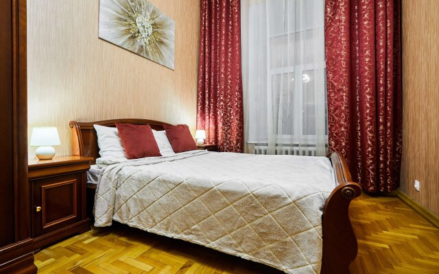 Квартира Flatstay с Эркером и Высокими Потолками