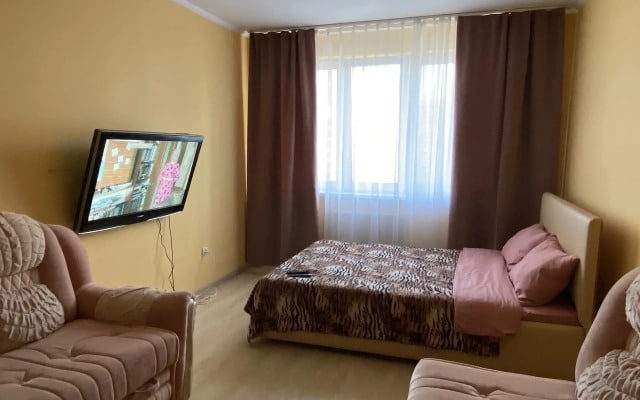 Квартира на Краснозвёздной Улице, 3