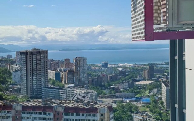Апартаменты с красивым видом на море и золотой мост