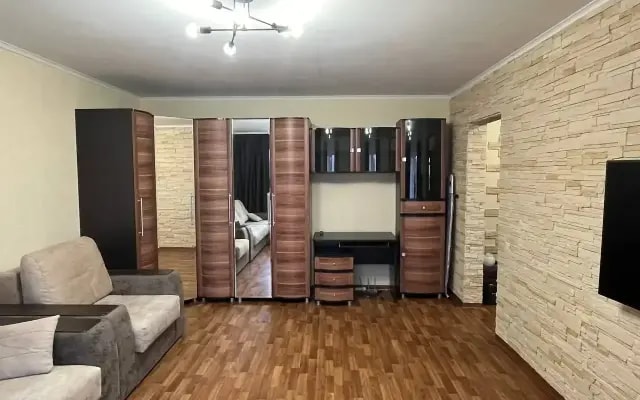 Квартира ОренРент у ТЦ Карачи