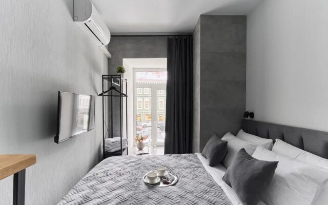 Апартаменты SMART LOFTS | Obsidian | 5 мин от метро Бауманская | Исторический дом