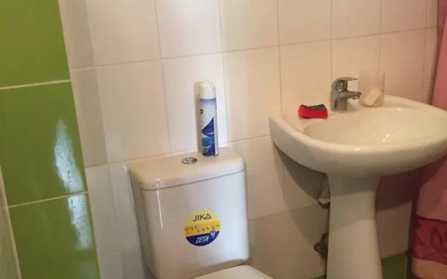 Апартаменты В лесу