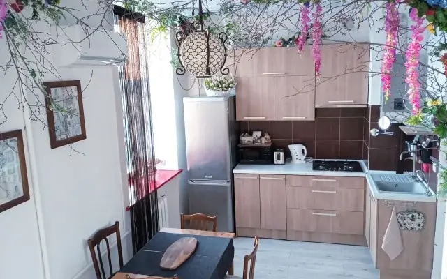 Квартира Студия с авторским декором Сказочный лес в красивом доме