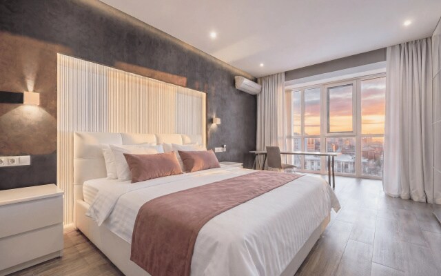 Апартаменты Central nearby Marriott 313