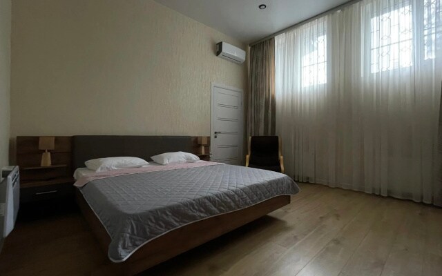 Меблированные комнаты Weekend Inn