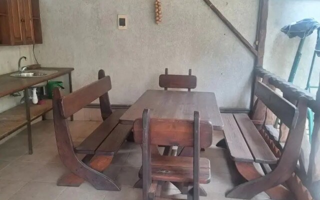 Частный дом Домик с мангальной зоной