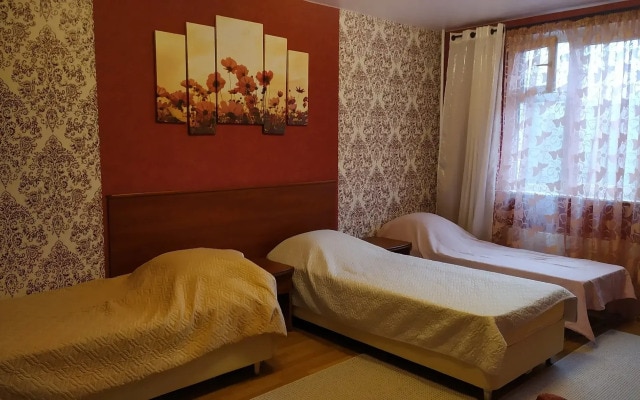 Апартаменты Guest House on Koroleva 32