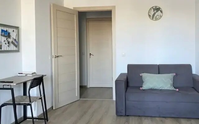 Квартира c огромным балконом и видом на Ботанический сад