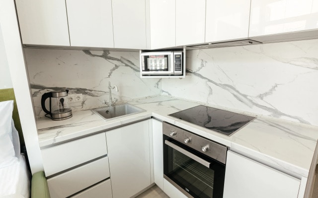 Апартаменты Red Apartments Арт Лайт Сити Апартамент Вестон