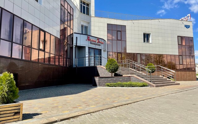 Отель Белые Росы