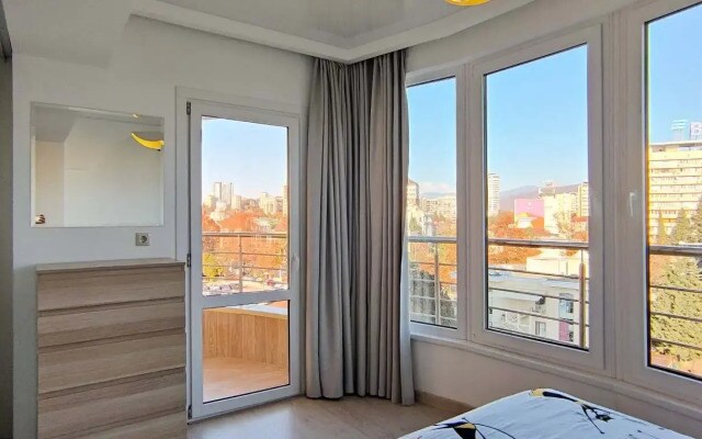 Апартаменты M Apartments Grand Versailles 4
