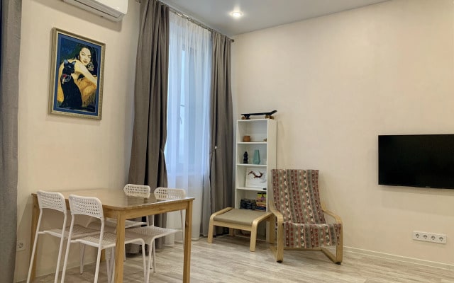 Квартира Короленко 28б