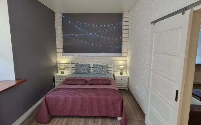 Апартаменты Bricks Apartments
