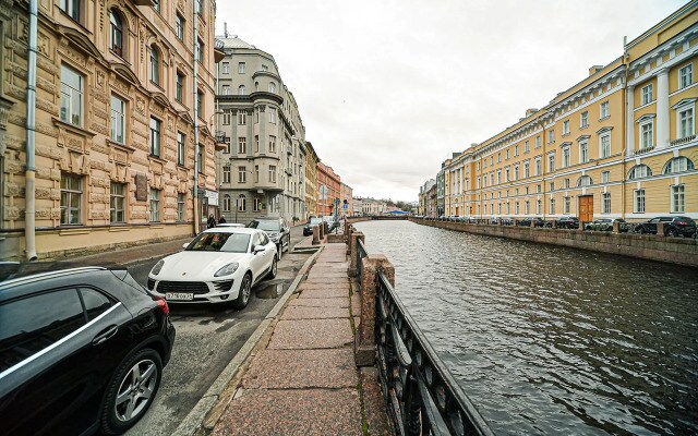 Апартаменты КвартирникN на набережной Мойки 30