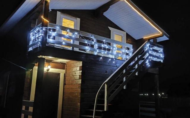 Momant house