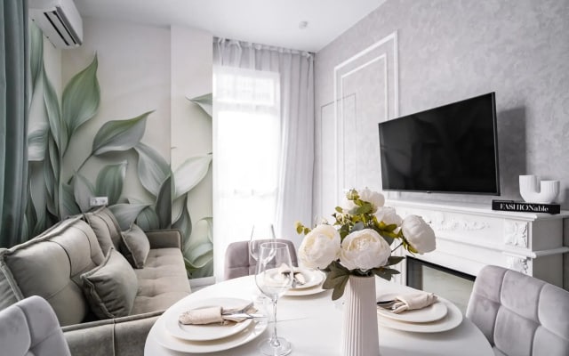 Апартаменты Red Apartments Арт Лайт Сити Лоуренс