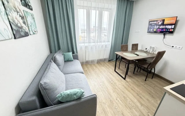 Квартира на Республики 204к6