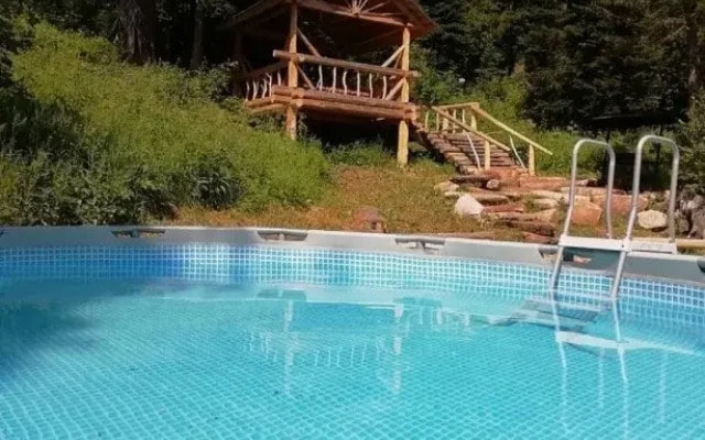 Отель Йети