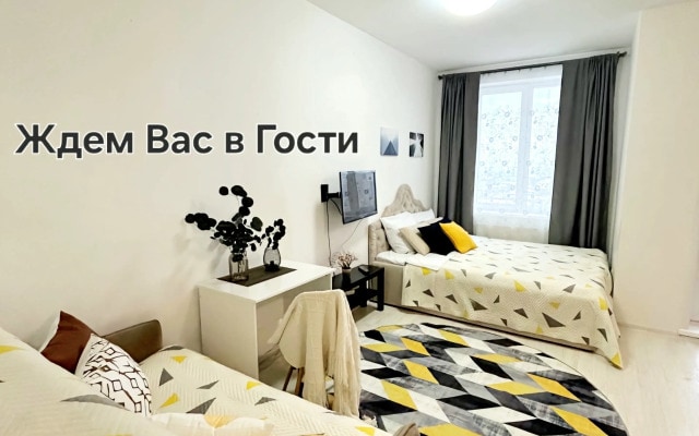 Квартира студия около ТРК Планеты и СК Сухарева