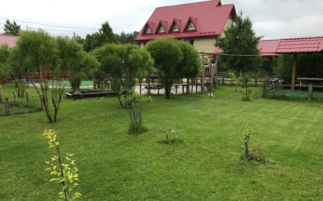 Na Polyane Mini-Hotel