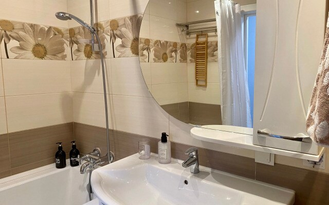 Апартаменты Comfort & Relax Home The SKY