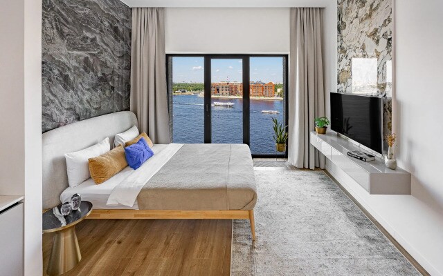 Апартаменты SkandiLOFT Deluxe High Floor
