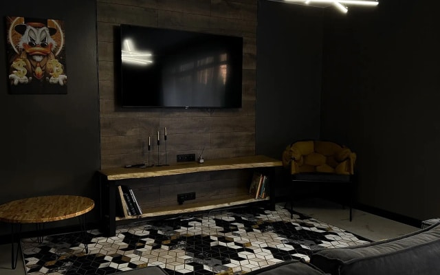 Гостевой дом с горячей купелью и баней в стиле Loft в центре Гродно
