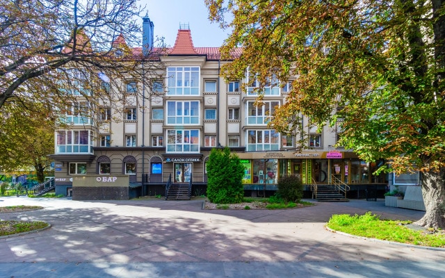 Апартаменты улучшенные в центре Гринн Сад