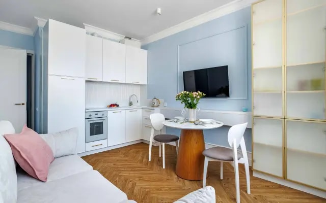 Апартаменты на Первой Береговой Линии с Летним Бассейном Home Group