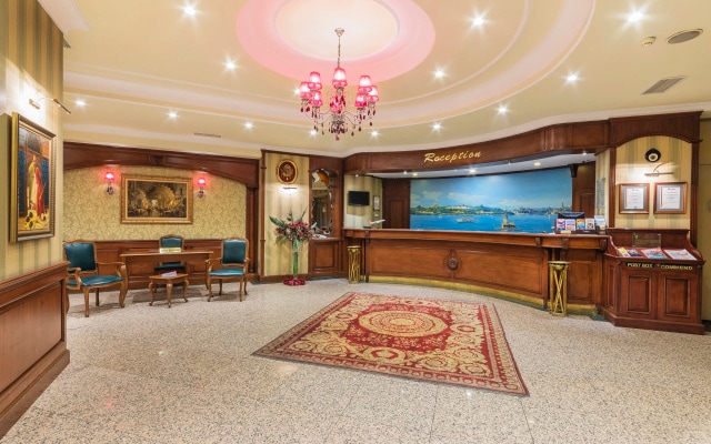 Grand Yavuz Hotel