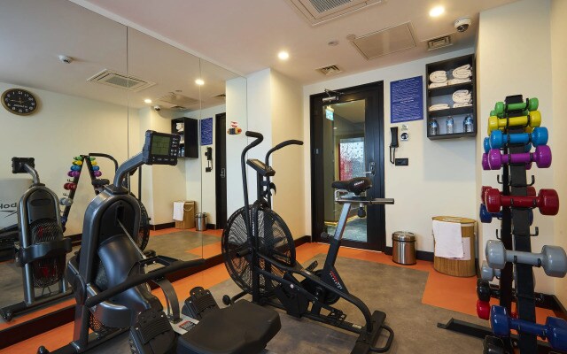 Holiday Inn Express Istanbul - Airport Arnavutköy