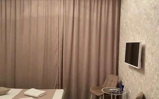 Отель Элитон