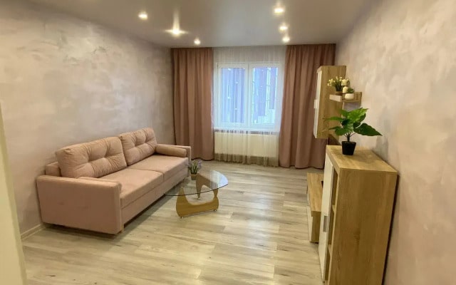 Квартира Пригородная, 13к3