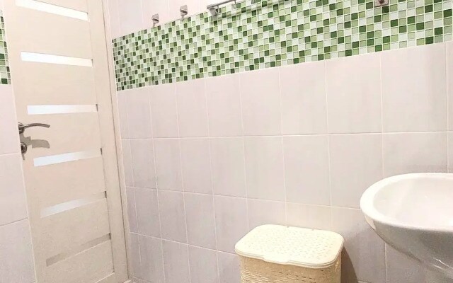 Квартира Уютная Студия 100 М От Моря