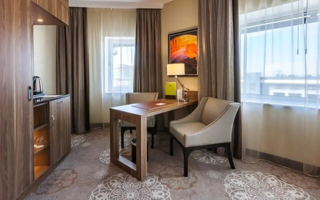 Отель Double Tree by Hilton Тюмень