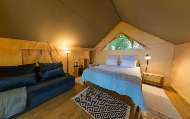 Глэмпинг Ривер Глэмп