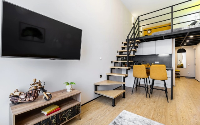 Апартаменты YELLOW Studio