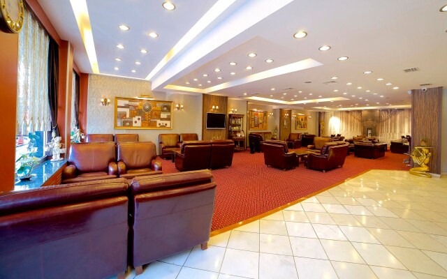 Отель Grand Unal