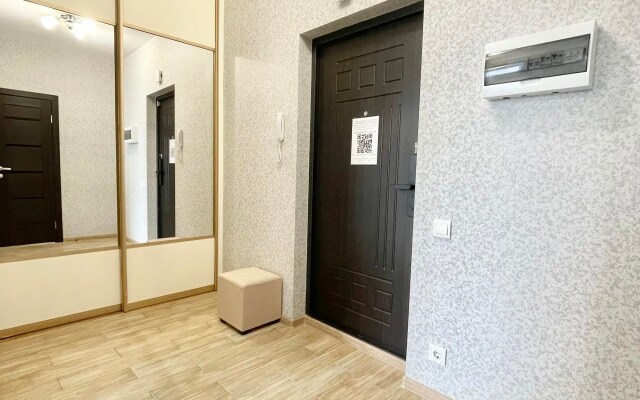 Квартира Уютная в Географическом Центре на Гаражной