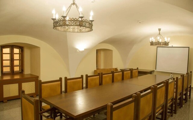Hotel Monastyrski Minsk City Centre