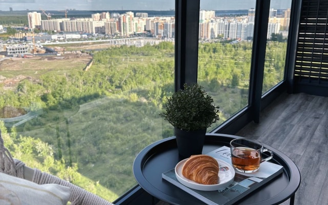 Квартира Поделам с панорамной лоджией у арены Трактор