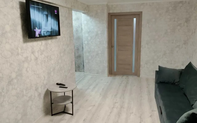 Квартира на Покровской площади 5