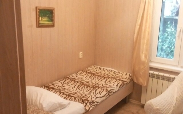 Гостевой дом Просвещения, 88