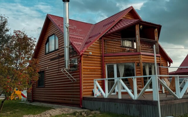 Семейно-Туристический загородный клуб Карамелькино Коттедж 2