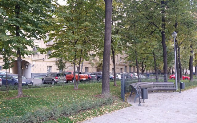 Отель Мост