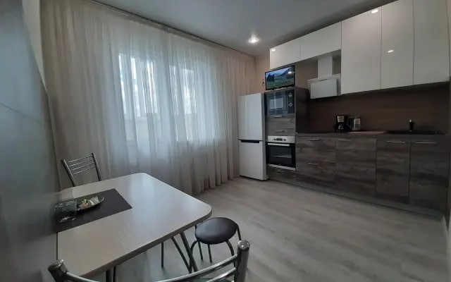 Квартира EvroHome на Рокоссовского 31